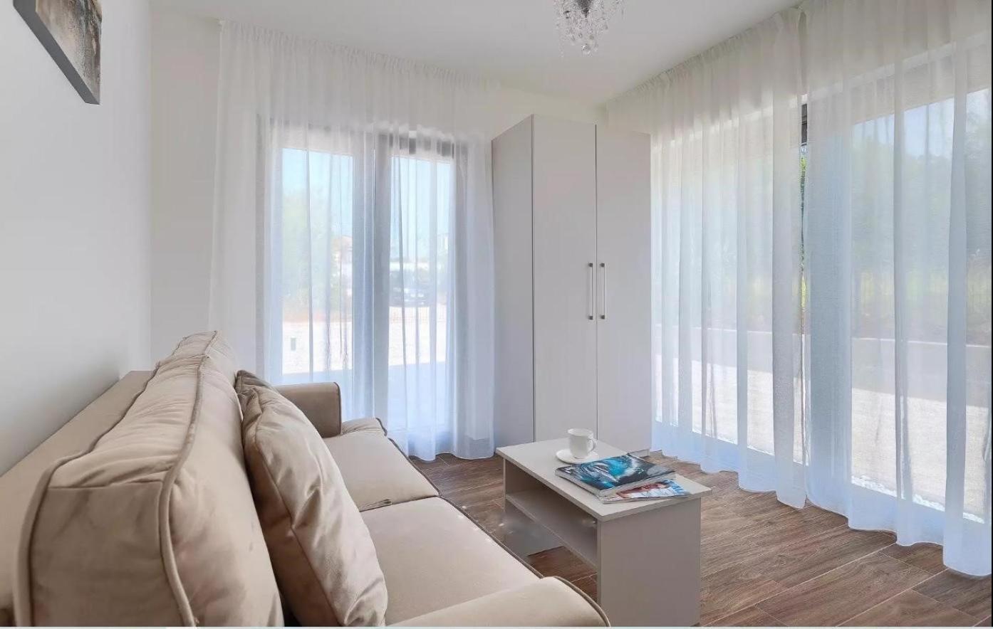 Villa Esmeralda II By Seeadria Agency Novigrad Istria Exteriér fotografie
